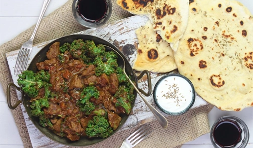 Lamb Curry With 2 Nan